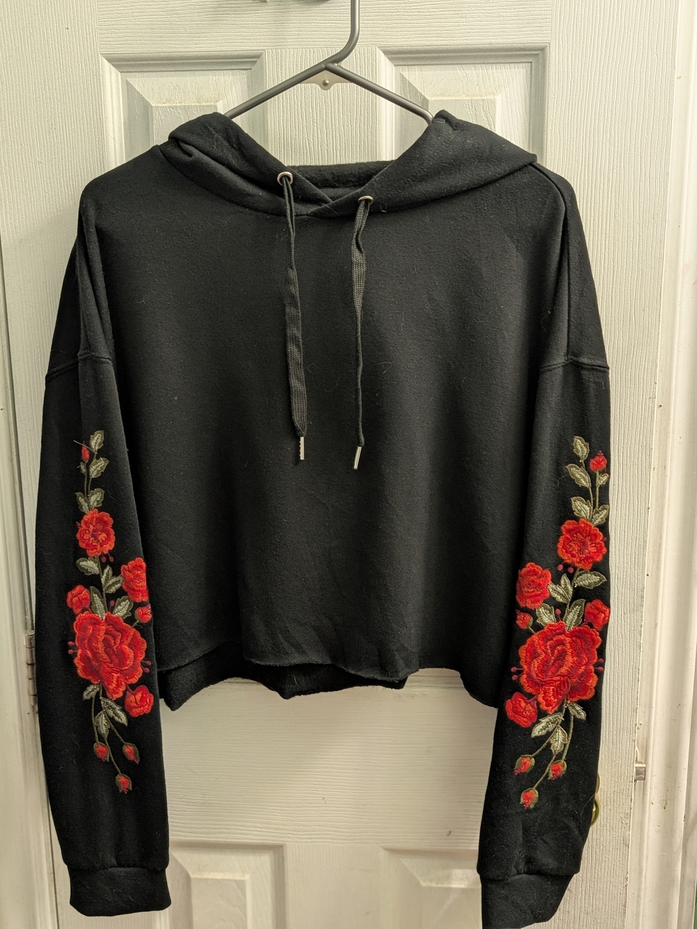 Bluenotes Black Cropped Hoodie with Red Rose Sleeve Embroidery